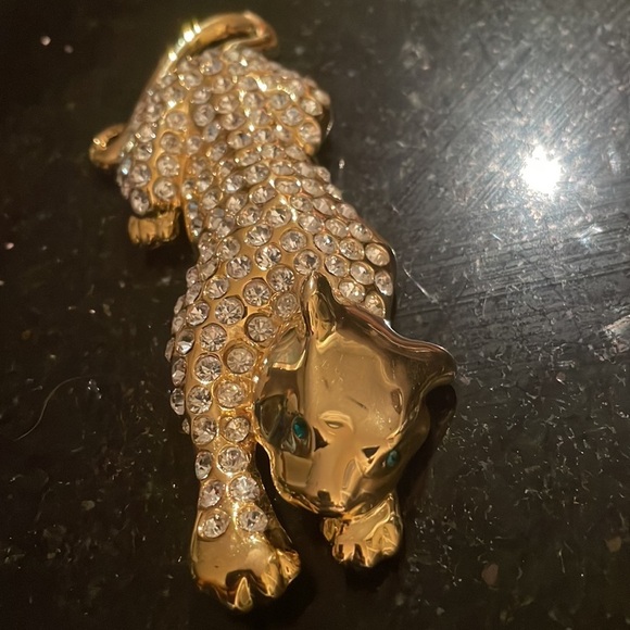 Vintage large Ivana brooch jaguar or panther brooch is magnificent! Perfect - Picture 5 of 8